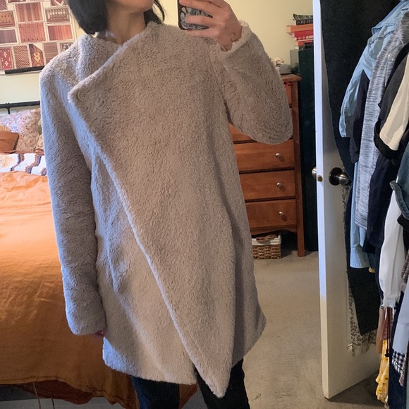 BBDakota teddy coat - Picture 2 of 4